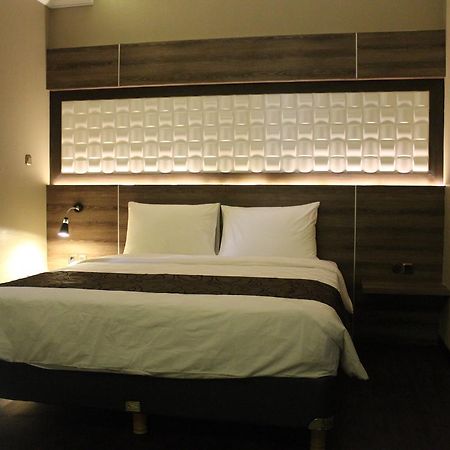 Fontana Hotel Cakarta Dış mekan fotoğraf
