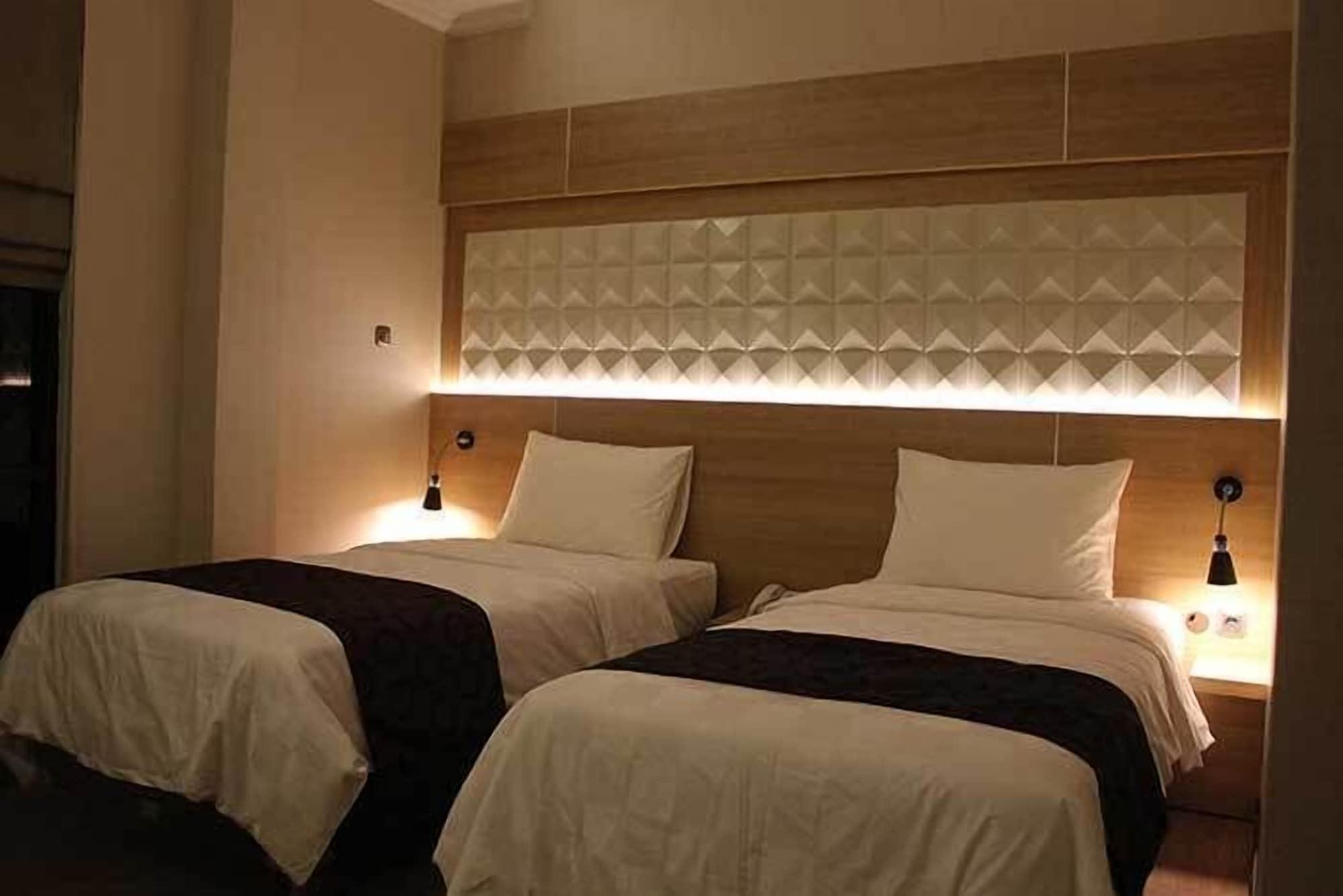 Fontana Hotel Cakarta Dış mekan fotoğraf