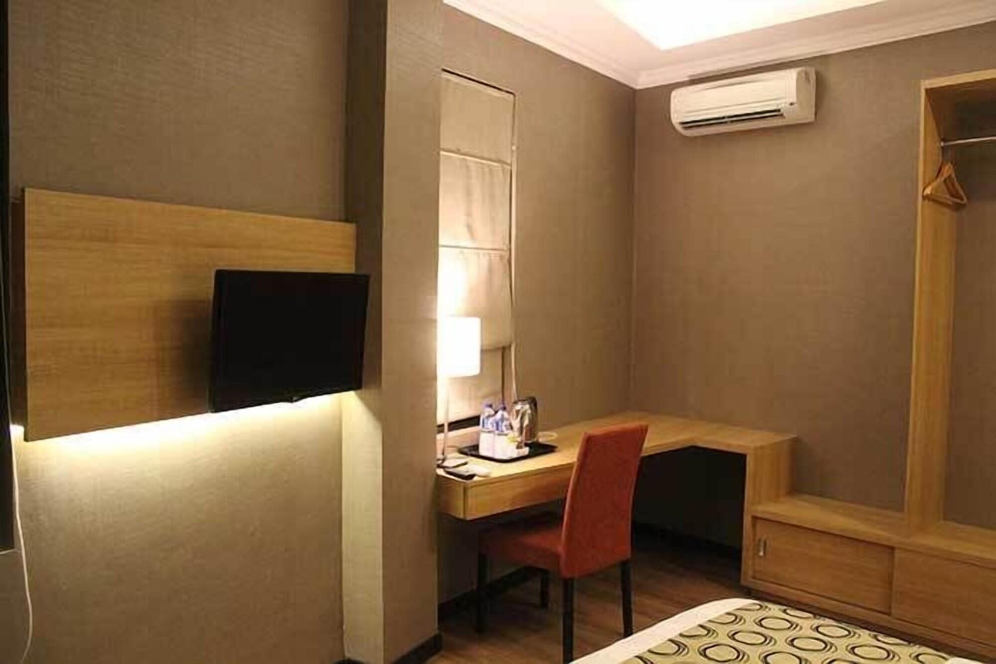 Fontana Hotel Cakarta Dış mekan fotoğraf