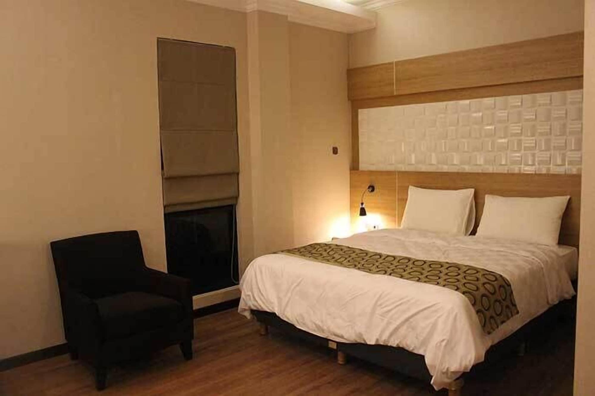 Fontana Hotel Cakarta Dış mekan fotoğraf