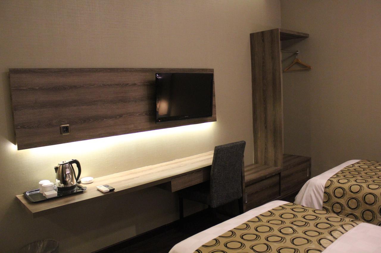 Fontana Hotel Cakarta Dış mekan fotoğraf